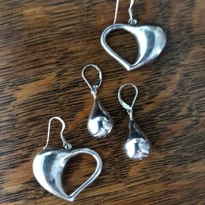 $68 Two Pair Designer Estate Earrings   Sterling 925   Total Weight 17.5 Grams
